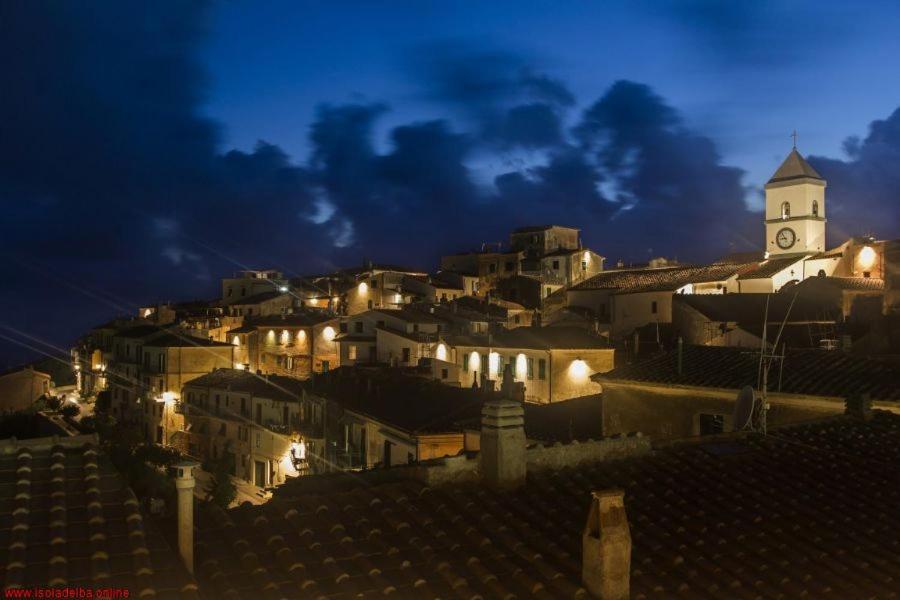 Casa Iris Διαμέρισμα Capoliveri  Εξωτερικό φωτογραφία